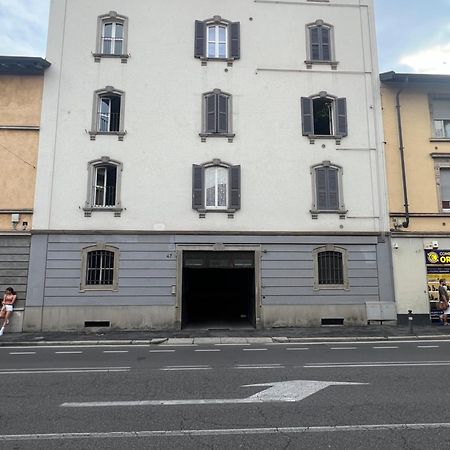 Nur Casa Vacanze Bergamo Apartment Luaran gambar